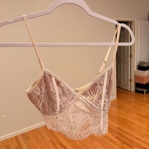 TIGER MIST LACE BRALETTE